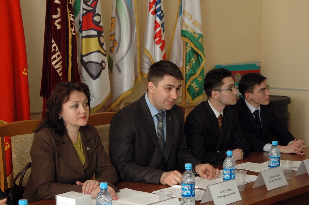 Молодежная палата Башкирии организовала заседание, чтобы решить актуальные проблемы