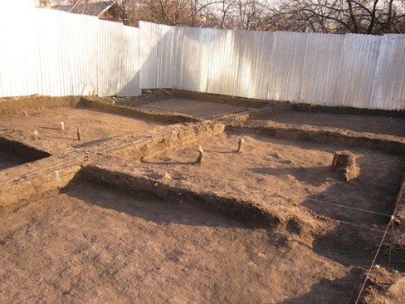 Фрагмент кожаного доспеха VII века обнаружили на месте раскопок Древней Уфы