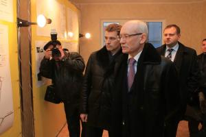 Президент Башкирии Рустэм Хамитов посетил строящийся микрорайон в поселке Максимовка