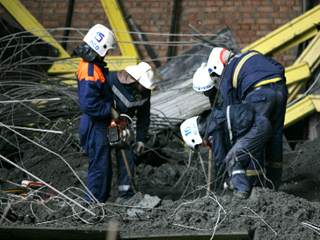 В Башкирии работница завода, оказавшаяся под завалами песка, получит 25 тыс. рублей компенсации