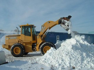 Мэр Уфы Ирек Ялалов проинспектировал уборку снега на городских улицах