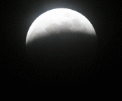 15 апреля произойдет полное лунное затмение