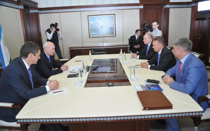 Президент РБ встретился с председателем правления ОАО «Газпром»