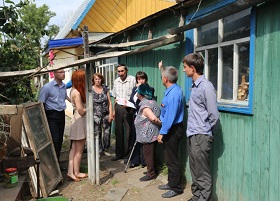 Жильцы аварийного дома №185 по улице Пархоменко отказывается от переезда