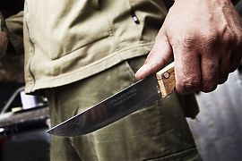 Житель Башкирии напал с ножом на продавщицу