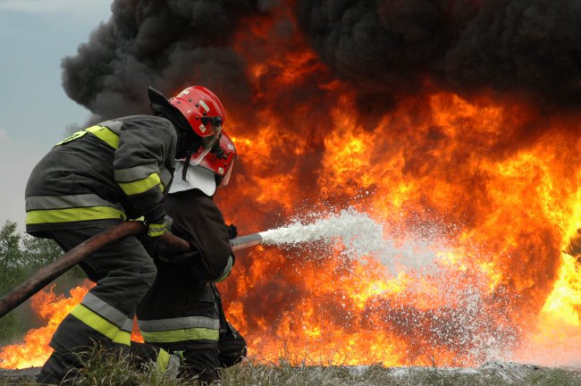 За выходные в Башкортостане произошло 18 пожаров