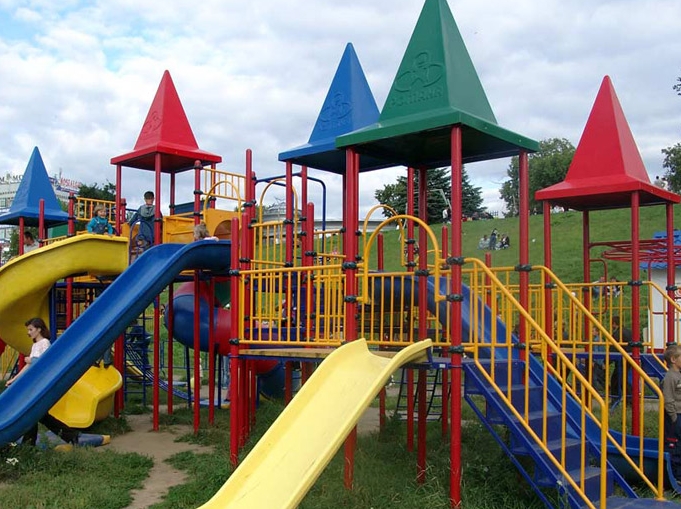 В Уфе установят новые детские площадки