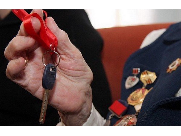 В Уфе вдовам ветеранов вручили сертификаты на жилье
