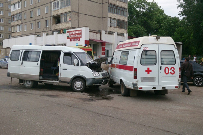 В Уфе карета «скорой помощи» попала в ДТП