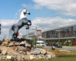 Ко Дню города в Уфе появилась статуя лошади