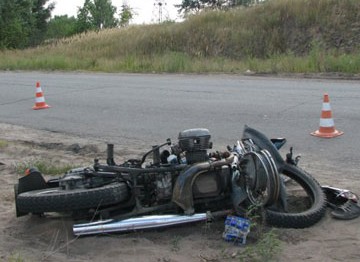 В Уфе водитель КАМАЗа насмерть сбил мотоциклиста