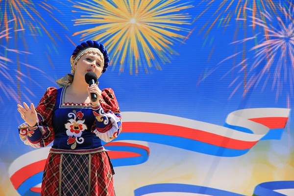 В Уфе на Дне города перепутали цвета российского флага
