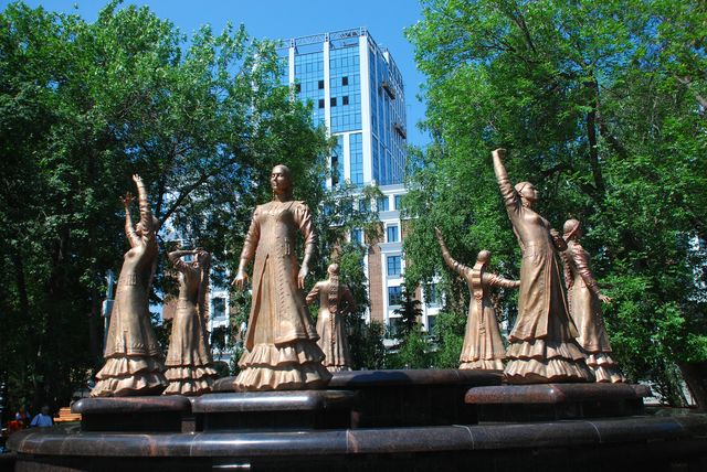 Завтра в Уфе состоится торжественное открытие фонтана «Семь девушек»