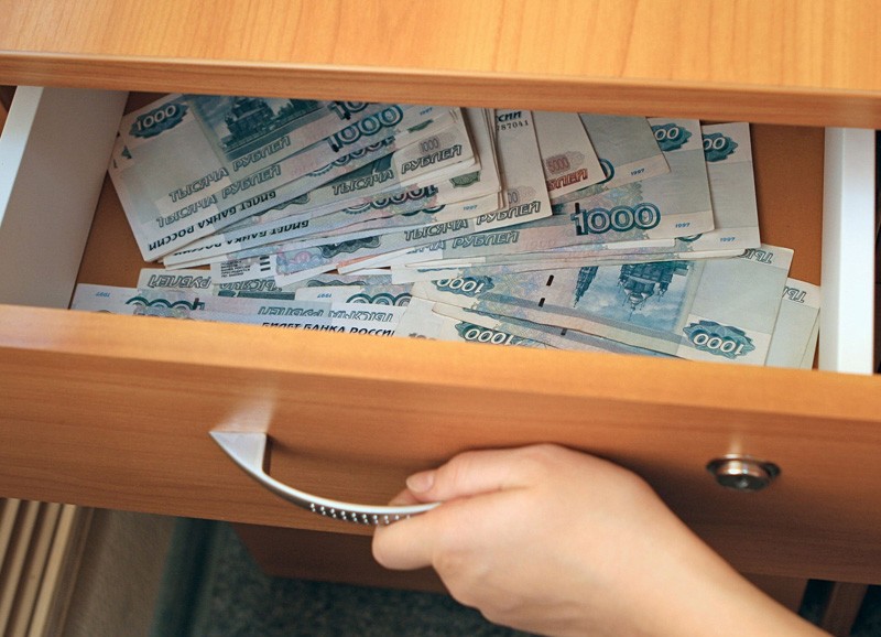 Бизнес-леди из Уфы похитила 12 млн рублей у зарубежной компании
