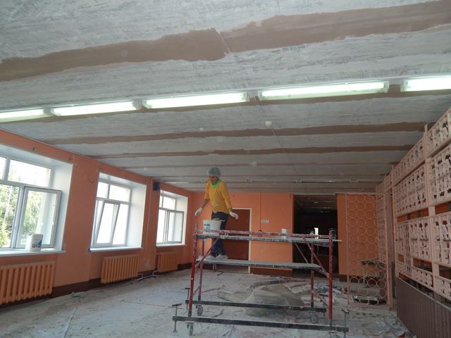 В Кировском районе идет капитальный ремонт образовательных учреждений