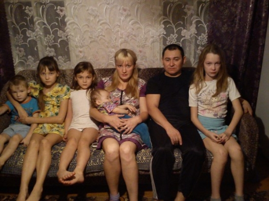 Многодетная семья из Башкирии получила новое жилье