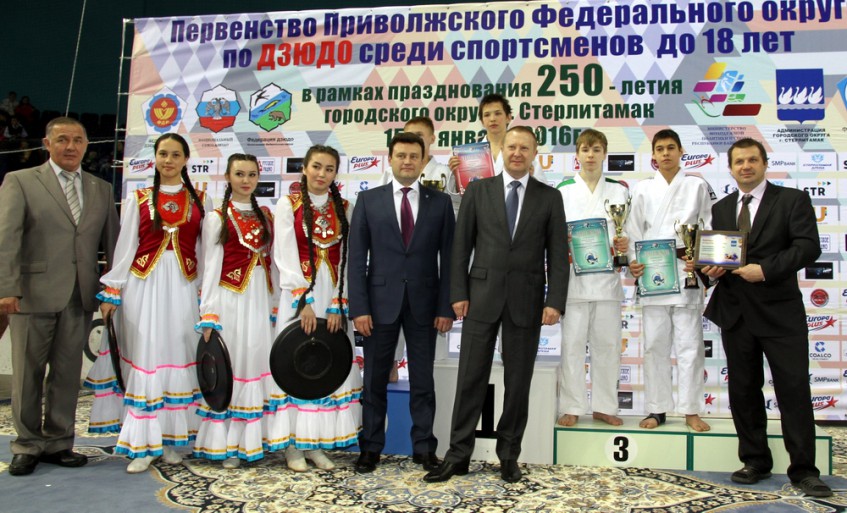 Юные дзюдоисты Башкортостана завоевали семь медалей