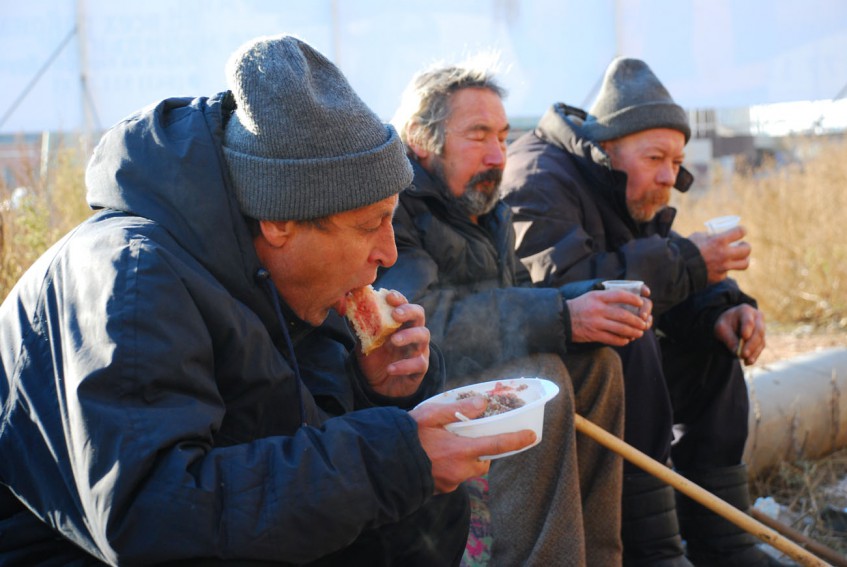 В столице Башкирии бездомных обеспечат горячим питанием, лекарствами и теплой одеждой