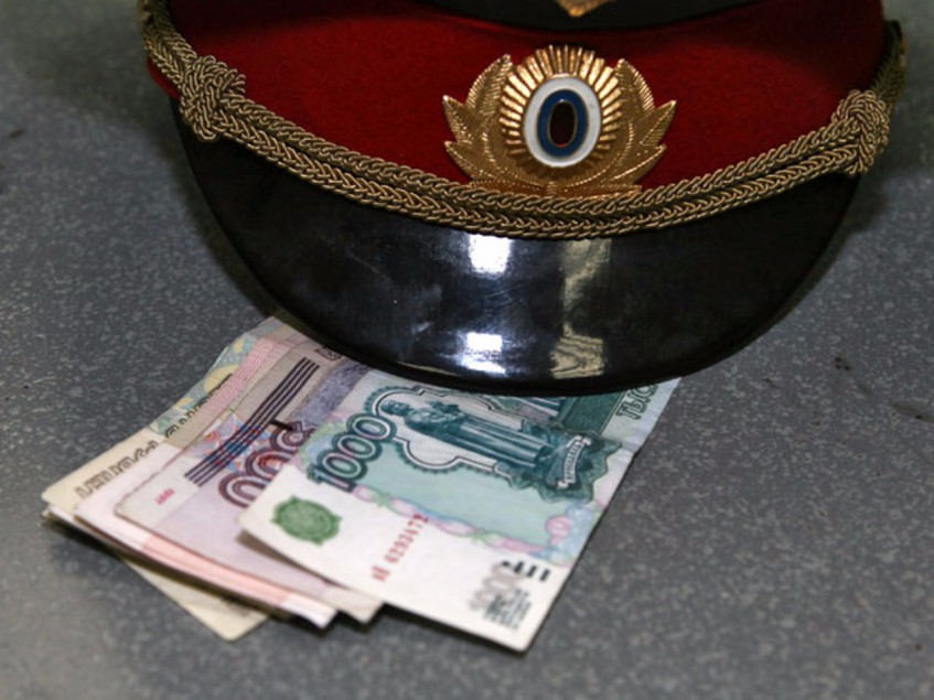 Башкирская фирма заплатит 0,5 млн рублей за взятку полицейскому