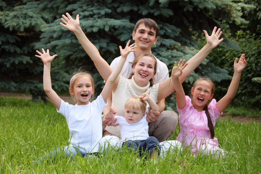 Семьям, имеющим детей, в минувшем году оказана поддержка на сумму более 4,6 млрд рублей