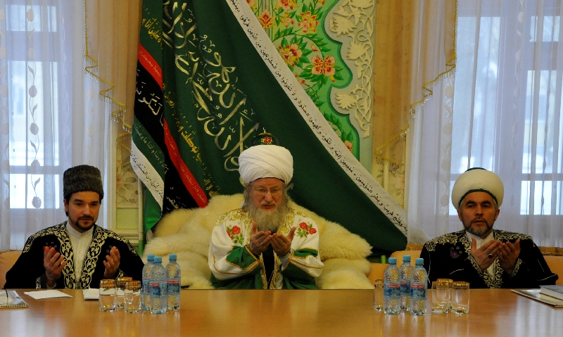 Верховным муфтием мусульман России остался Талгат Сафа Таджуддин