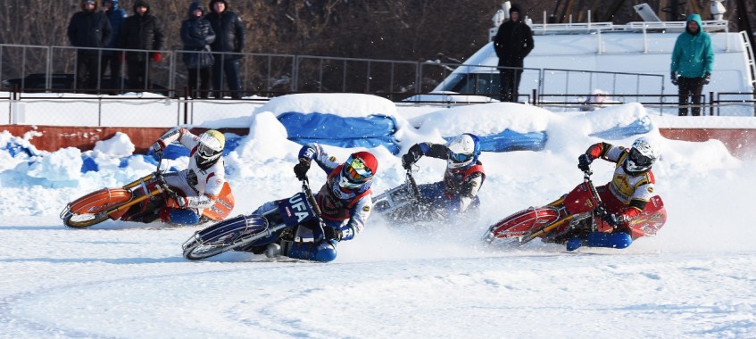 Башкирские команды завоевали медали в первенстве по мотогонкам на льду