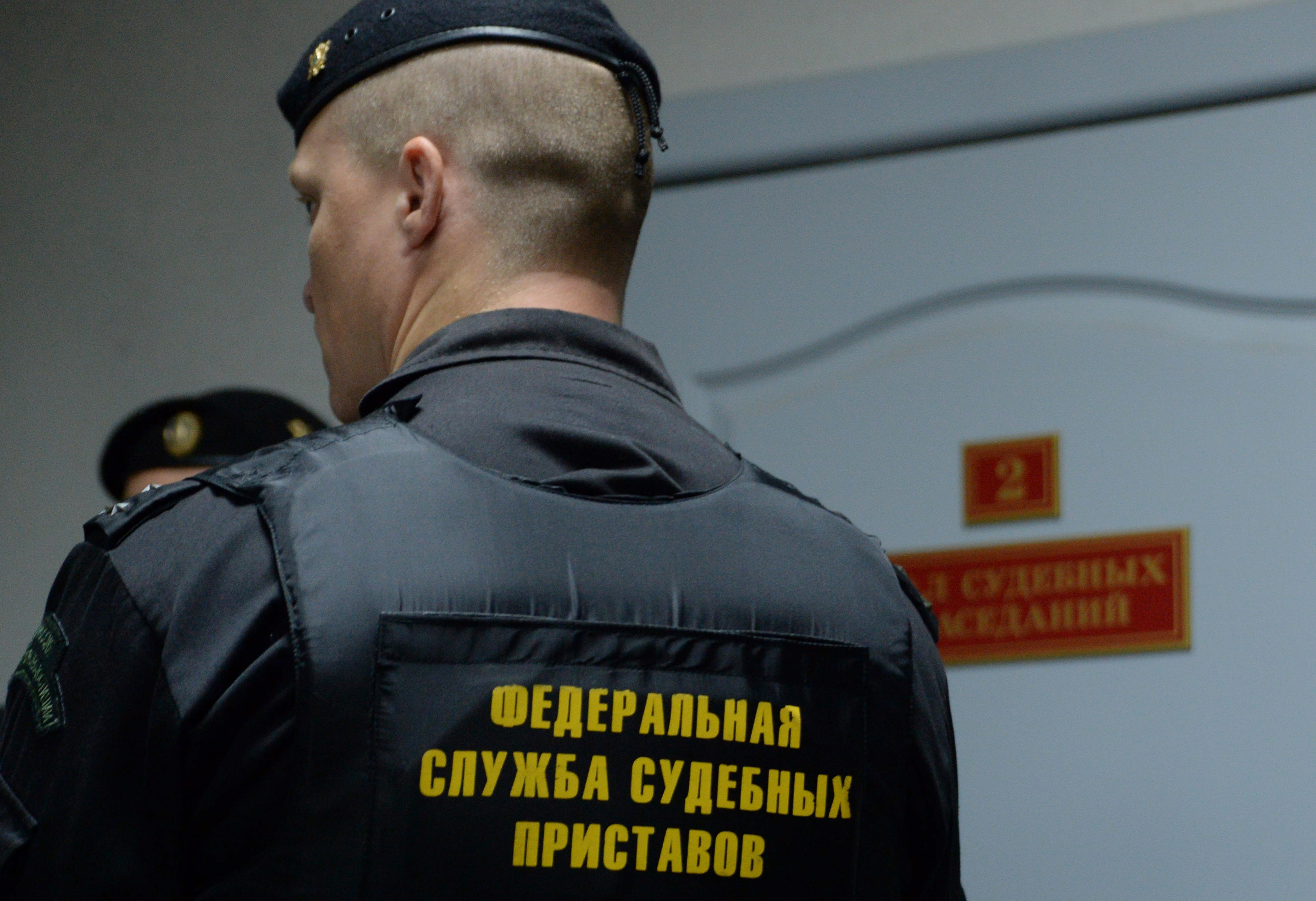 приветствовали Снятие денег с сотового телефона алименщика приставами взволнованностью
