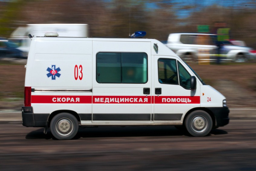 В Башкирии из окна 6-го этажа выпала 5-летняя девочка
