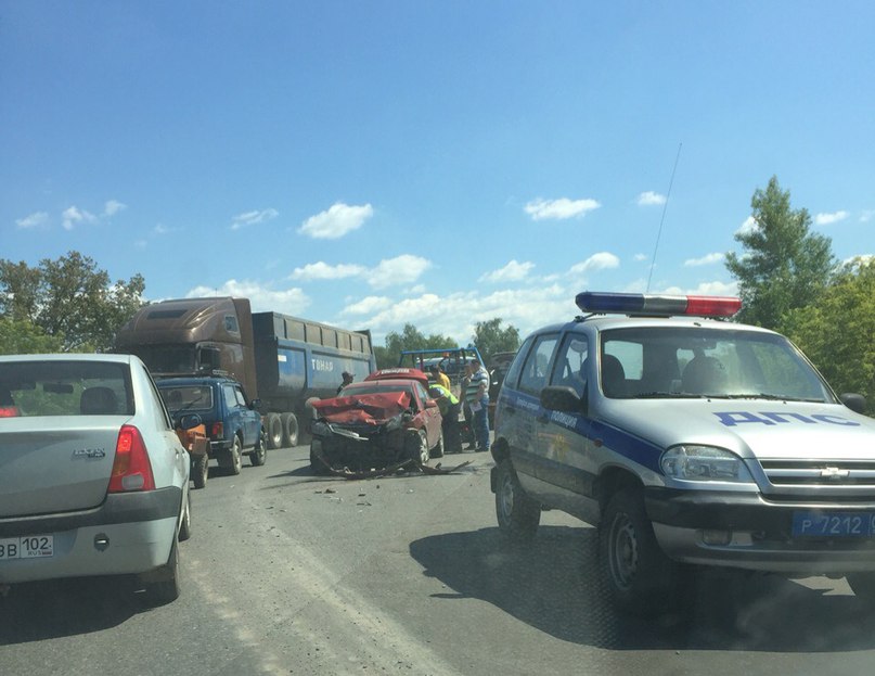В столице Башкирии в результате ДТП пострадали две иномарки