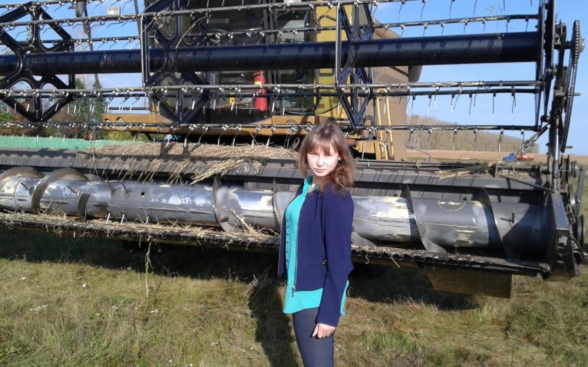Первой девушкой на всероссийском «Трактор-шоу» станет участница из Башкирии