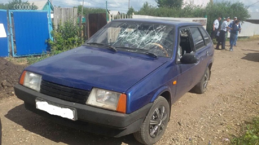 В Башкирии пьяная женщина-водитель устроила ДТП, травмировав полицейского
