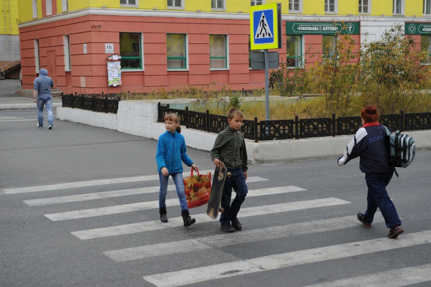 Главный госавтоинспектор Башкирии призвал родителей провожать и встречать детей из школы