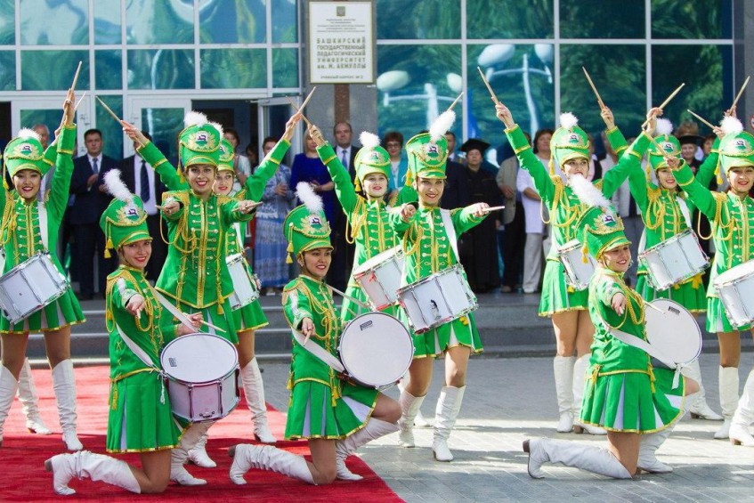 Ансамбль барабанщиц и мажореток из Башкирии примет участие в карнавале во Франции