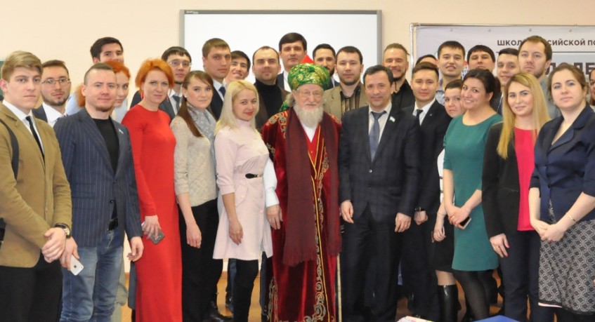 Молодые политики Башкортостана встретились с главой уммы страны